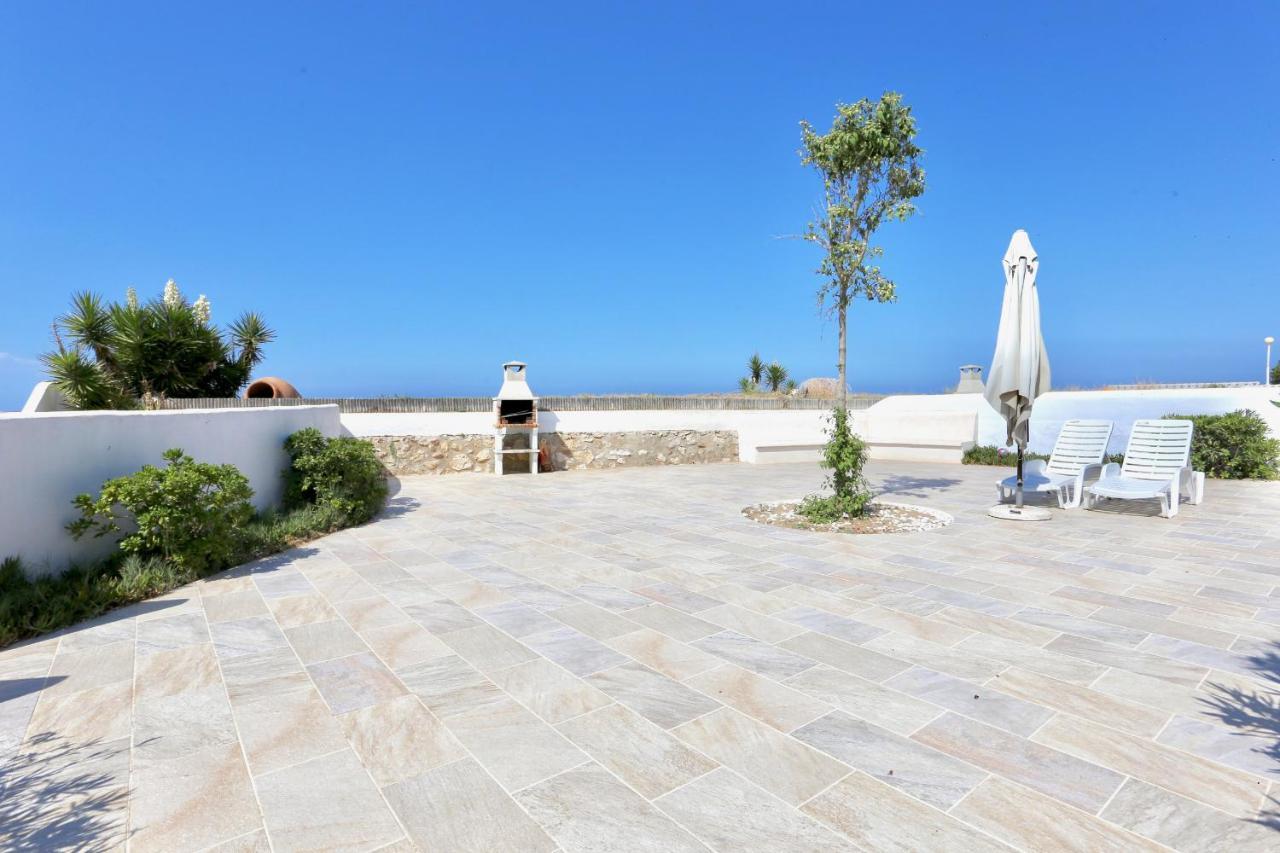 Urbanizacion El Oasis, 20 Villas En 1ª Linea Playa Дения Экстерьер фото