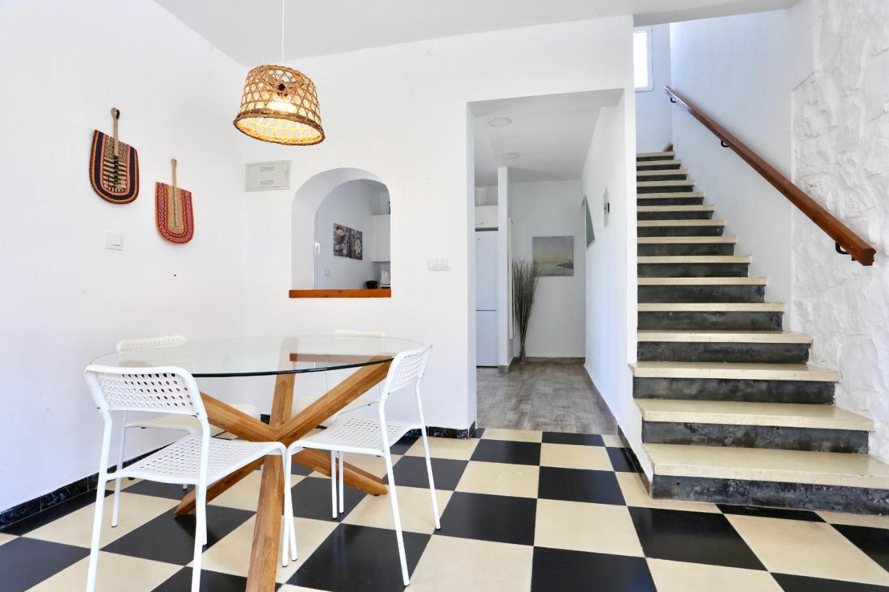Urbanizacion El Oasis, 20 Villas En 1ª Linea Playa Дения Экстерьер фото