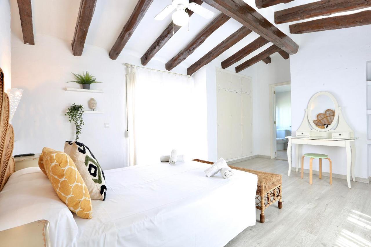 Urbanizacion El Oasis, 20 Villas En 1ª Linea Playa Дения Экстерьер фото