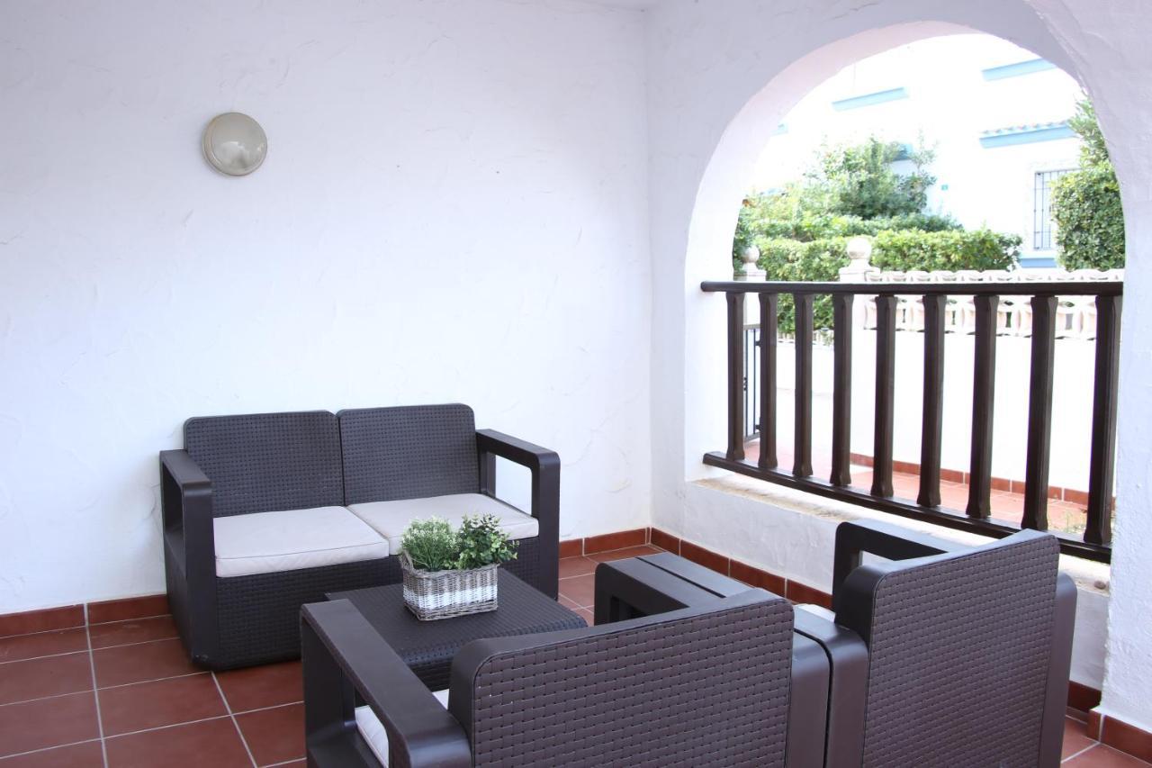 Urbanizacion El Oasis, 20 Villas En 1ª Linea Playa Дения Экстерьер фото